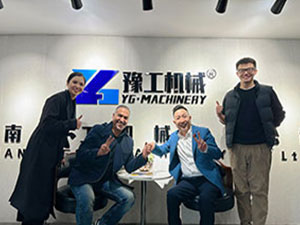 YG Machinery team with international clients visiting Zhengzhou office