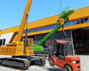 small crawler spider crane application