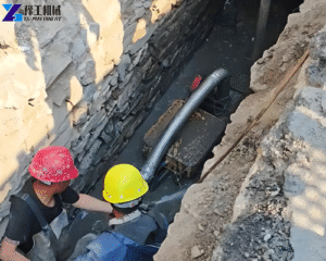 remote control robot cleaning sludge pit